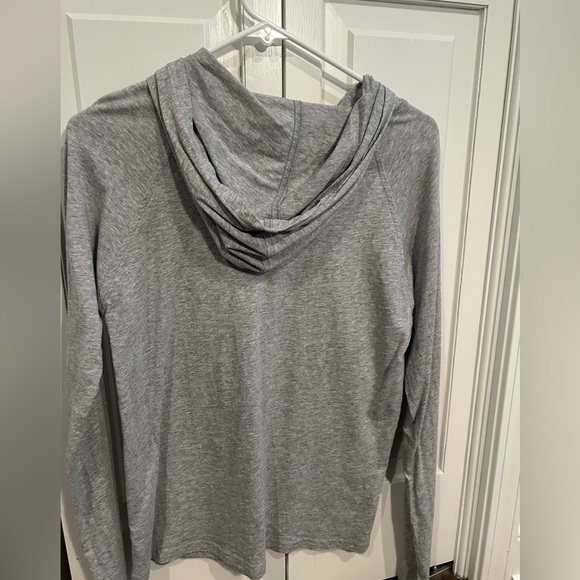 Lacoste Lightweight Hoodie - Picture 3 of 3